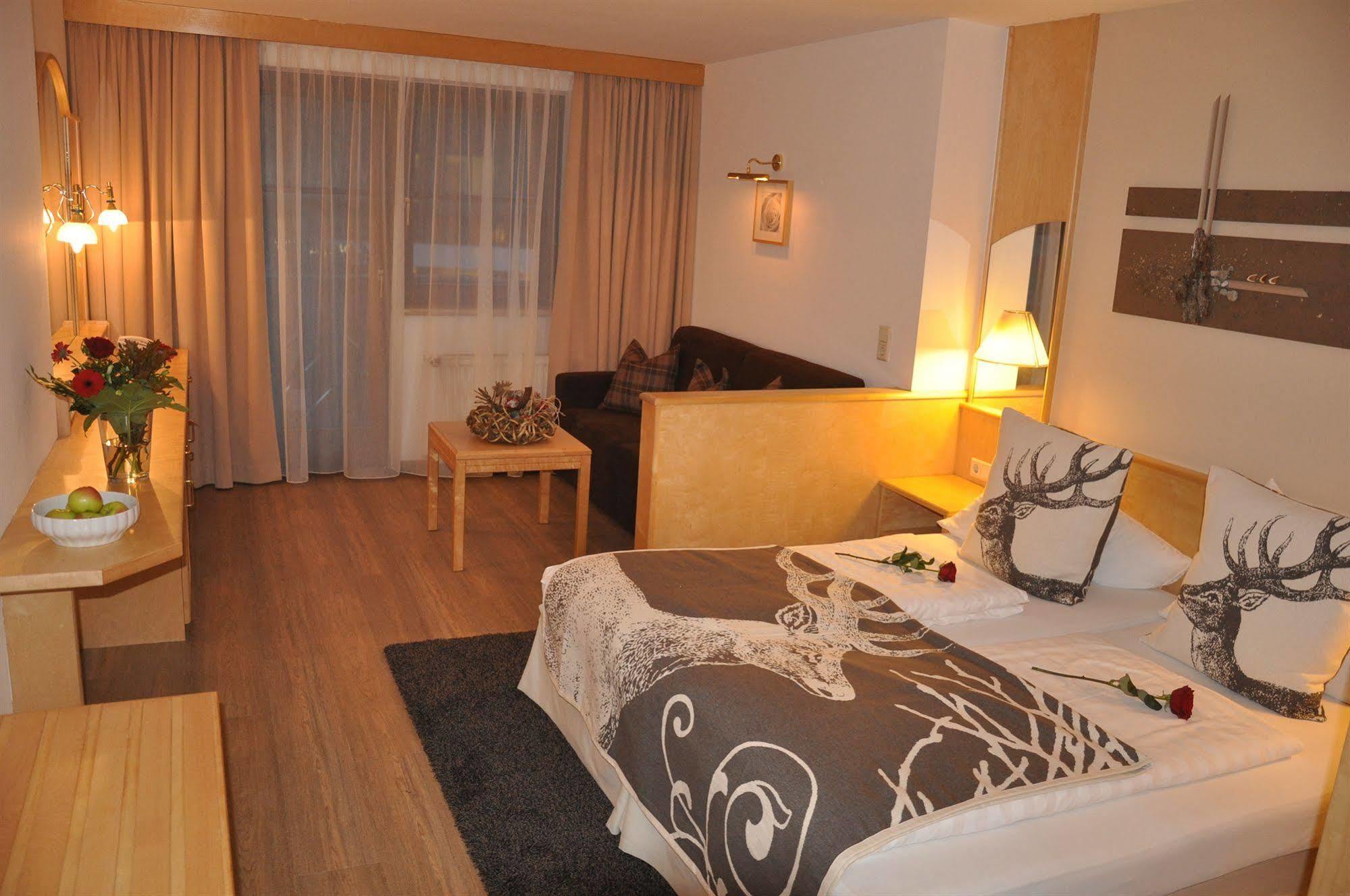 Hotel Central Ζέεφελντ Εξωτερικό φωτογραφία