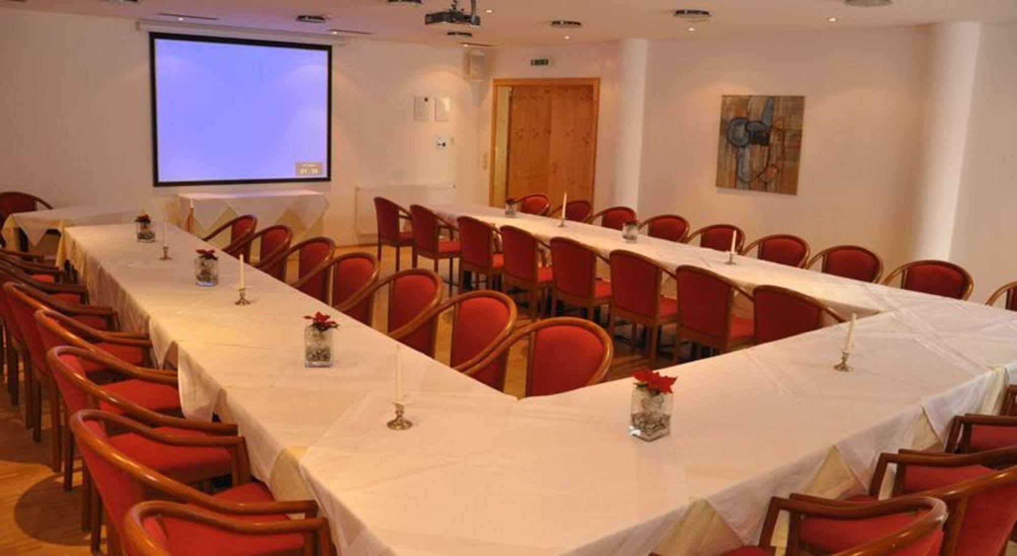 Hotel Central Ζέεφελντ Εξωτερικό φωτογραφία